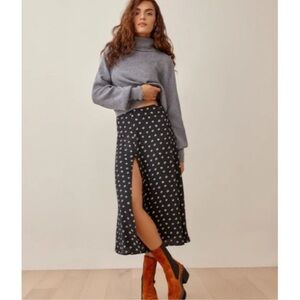 Reformation Zoe Skirt in Eliza Black White Floral Midi High Rise